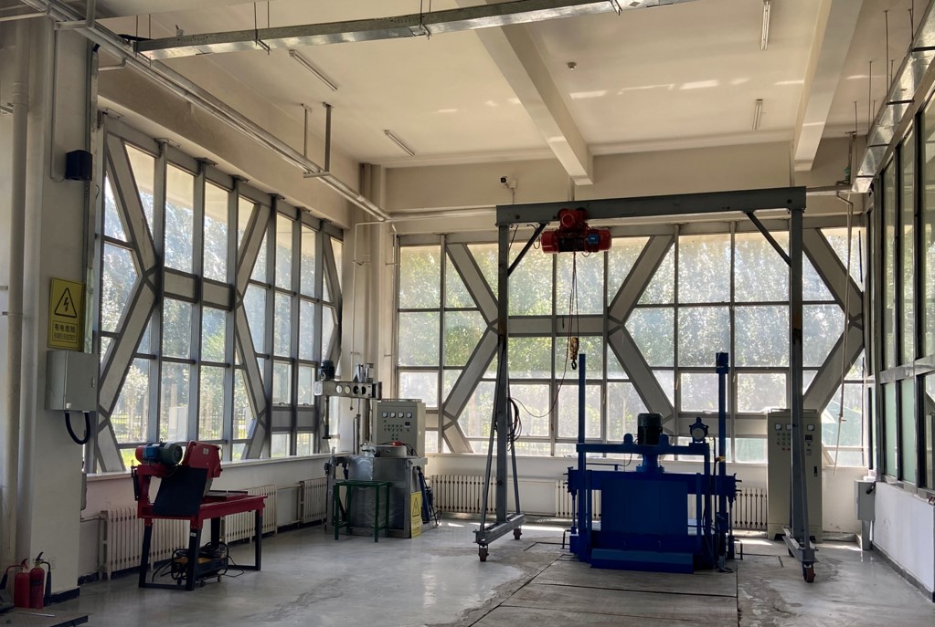 铸造平台.jpg 铸造平台.jpg