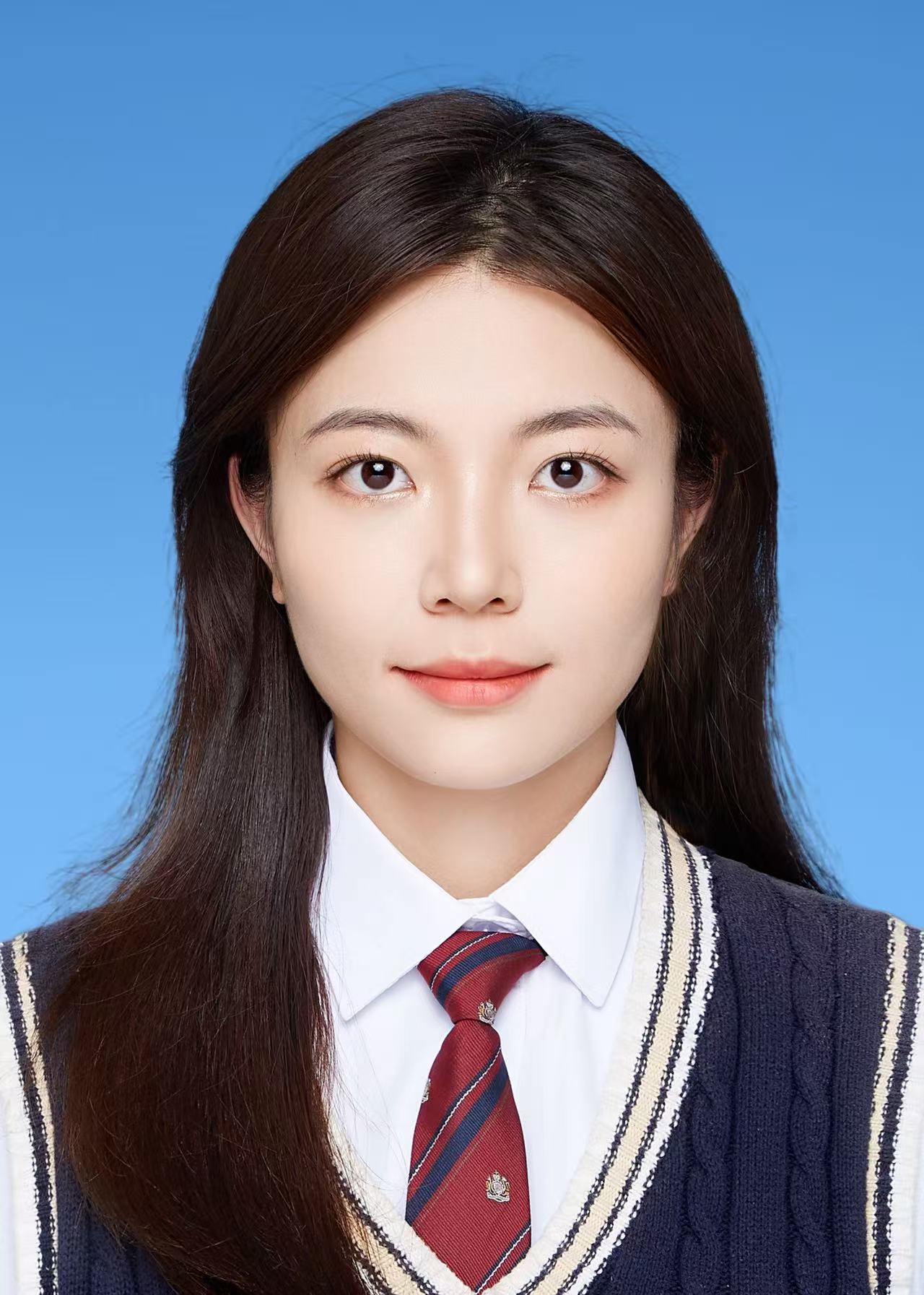 丁妍证件照.jpg 丁妍证件照.jpg