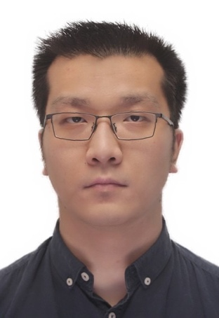 王灵禺证件照.png