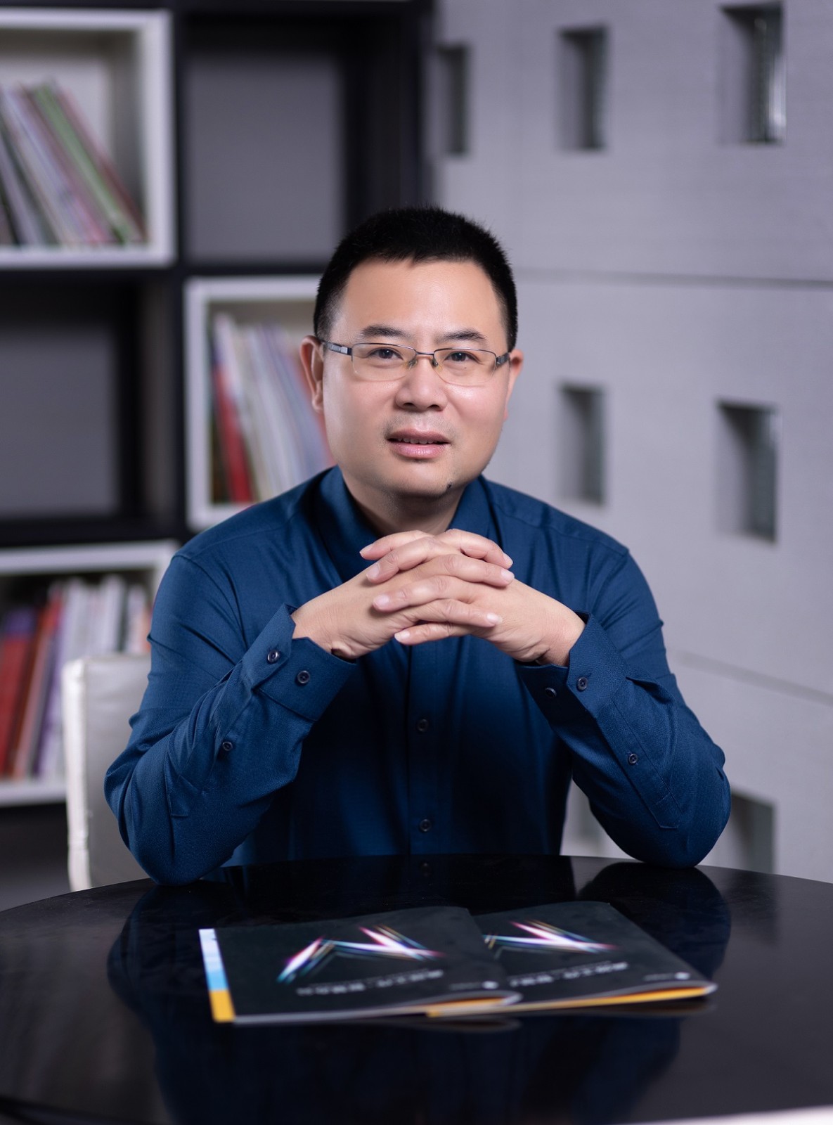朱靖波老师.jpg
